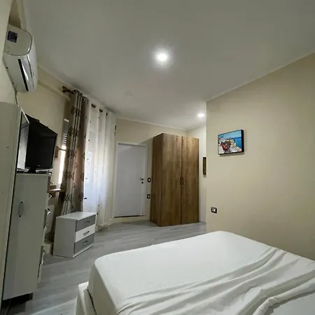 Stone City Apartament Apartment *