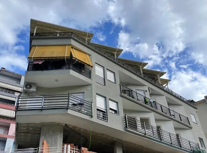 Апартаменты Stone City Apartament