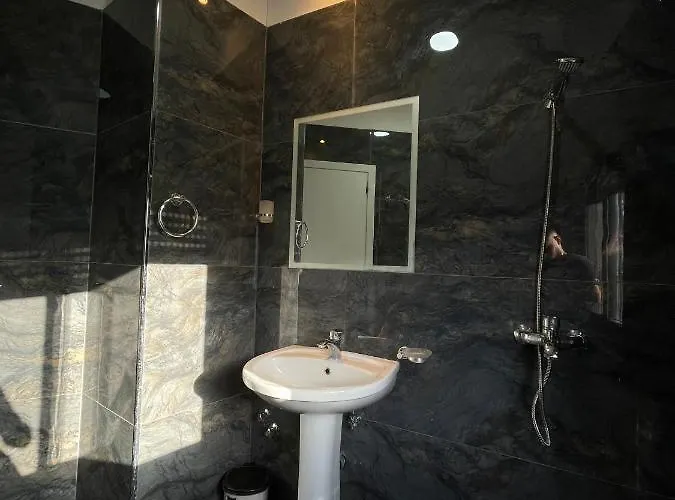 Апартаменты Stone City Apartament