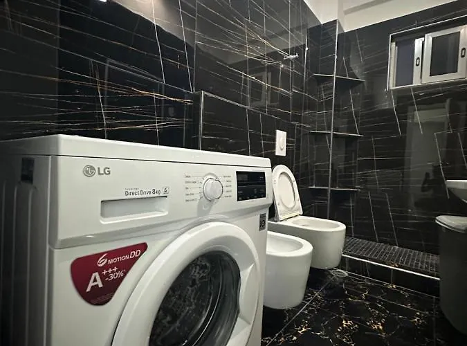 Stone City Apartament Апартаменты *